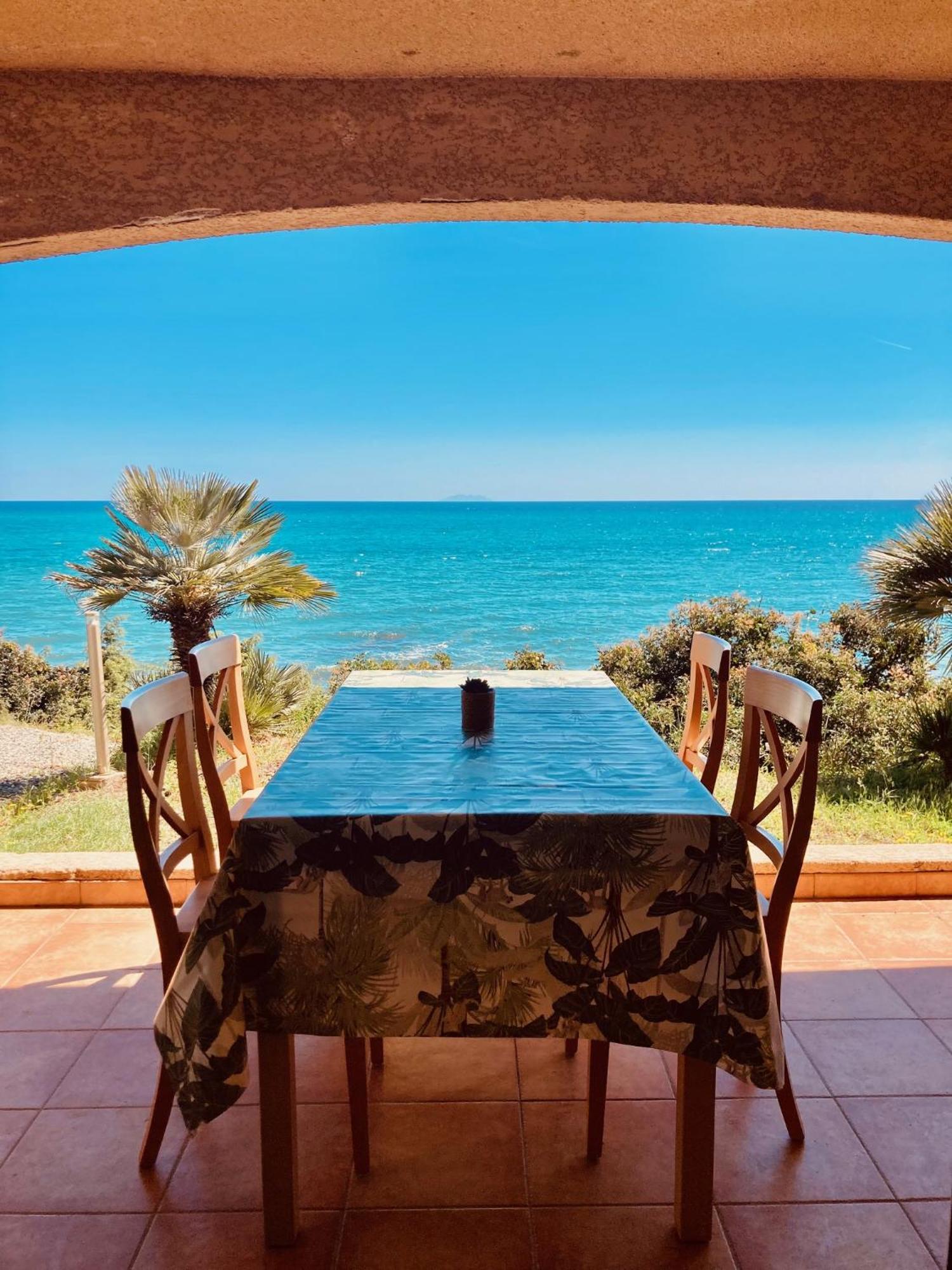 Punta Di Mare Aparthotel Linguizzetta Exterior photo